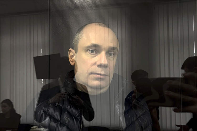 «Они теряют контроль над предприятиями и подготовили провокацию»: сыну главы общества слепых дали срок