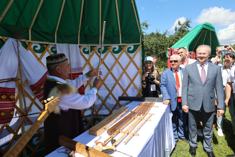 С высокой долей вероятности Назаров станет председателем башкирского Курултая