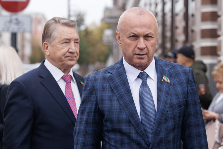 Строительная компания «Волгопромстрой» Олега Николаева за последние 12 месяцев заключила контрактов с фондом ЖКХ на 2 млрд рублей