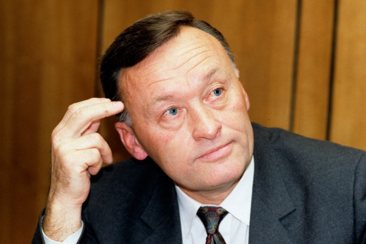 «По фигуре Калугина мы можем судить о глубине проникновения иностранных спецслужб в нашу страну»