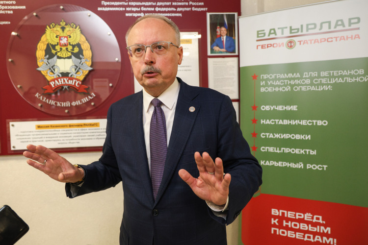 По слухам, за кресло Игоря Привалова развернулась настоящая борьба