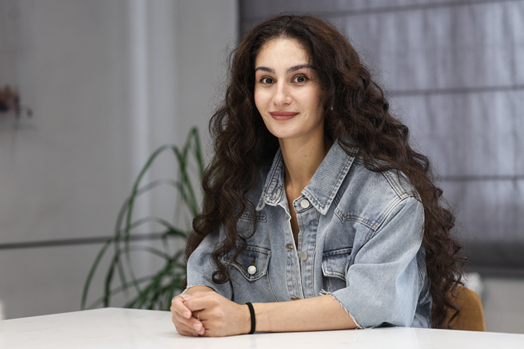Лейла Ильясова: «Муж встает в 6, жена – в 11. Это нужно учесть. Иначе неприятный подъем каждое утро»