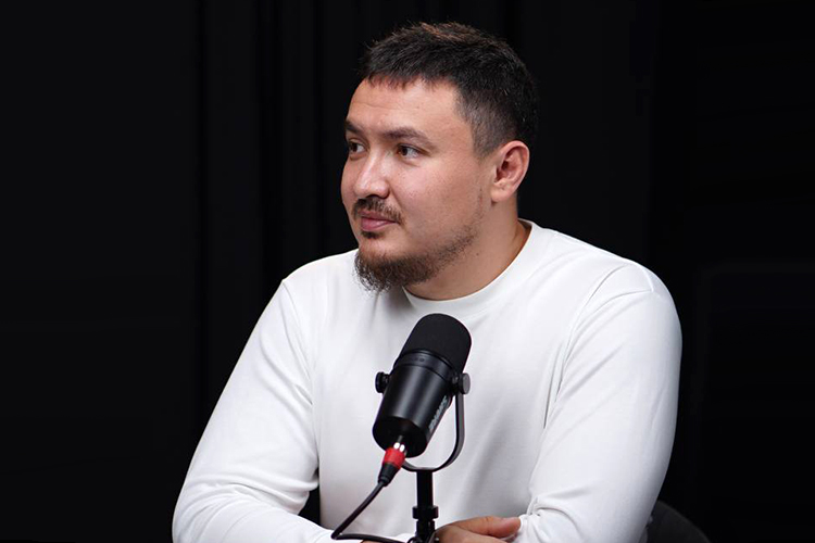 Айрат Касимов: «У значительной части элиты, чиновников и состоятельных людей в роду есть бабушки-татарки — по моей субъективной оценке, до 80% тех, с кем я знакомился; то же самое слышал про Кыргызстан»