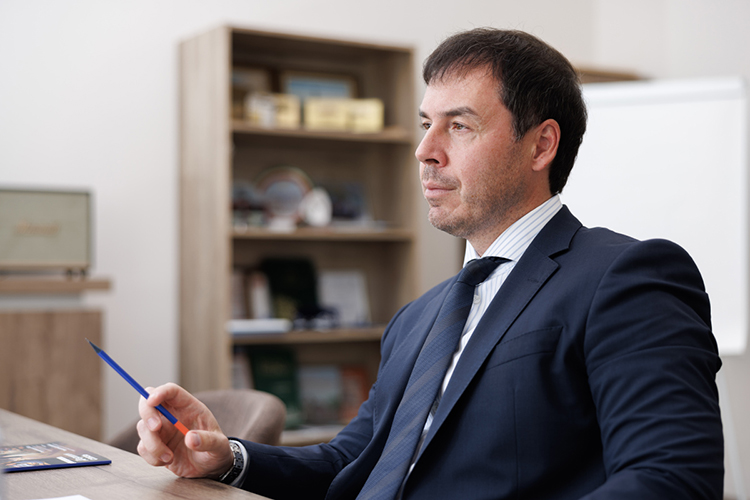Руслан Ахатов, вице-президент – региональный директор ПСБ: «Мне пришлось сварить «рассол», чтобы сплотить команду»