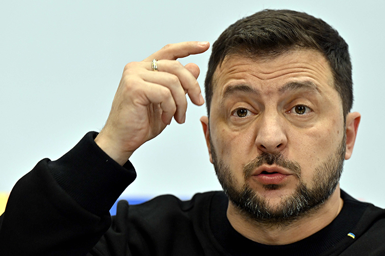«Режим Зеленского, сам Зеленский и его «Квартал 95» — это люди, которые осознают, что они совершили в своей жизни военные преступления, что они будут отвечать не просто перед военным трибуналом международным, а перед трибуналом, который будет похож на Нюрнбергский процесс»