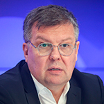 Алексей Мартынов &mdash; директор Института новейших государств