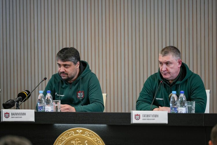 «Ак Барс» провел открытую тренировку и пресс-конференцию перед стартом сезона