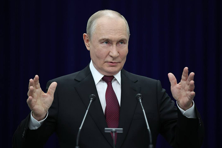 Путин повторил тезис о том, что у переговоров, если их проводить, должно быть конкретное содержание. Судя по всему, пока его нет