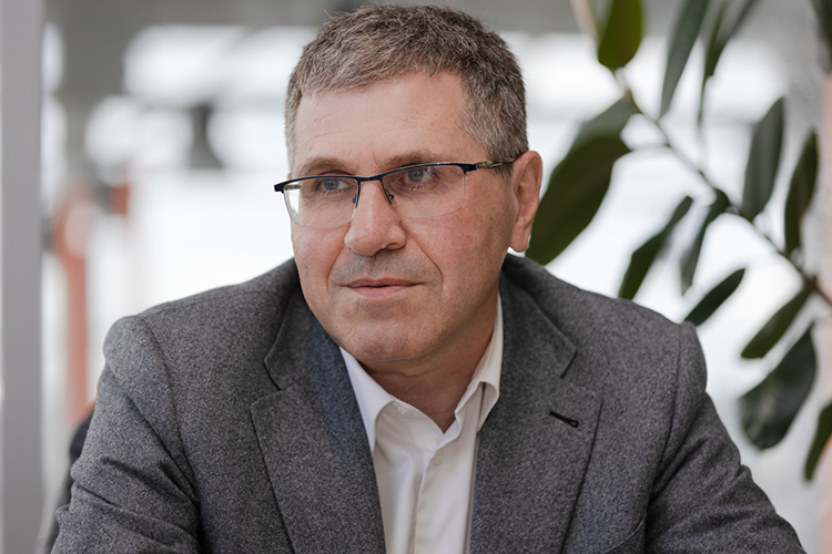 Давид Тартаковский: «Есть очень конкретная практическая задача — ввести в эксплуатацию наш завод в Москве по производству турникетов, укомплектовать его командой, вывести на нужный уровень и по производительности, и по качеству»