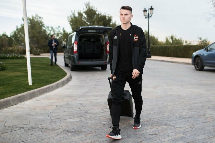 Олейников — воспитанник ЦСКА, но за главную команду не играл