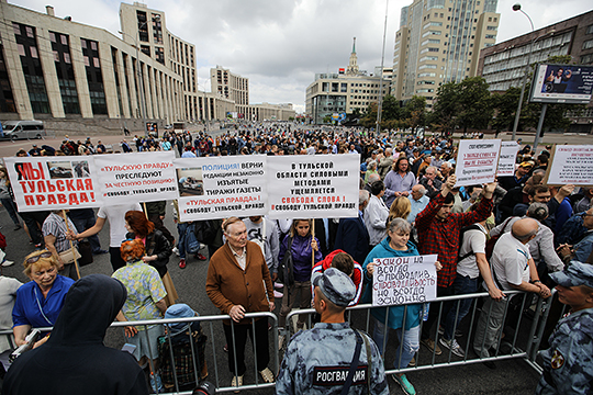 «На мой взгляд, московские митинги этого лета и протесты Гонконга несопоставимы. Ни по масштабу, ни по реакции полиции, ни по характеру происходящего»