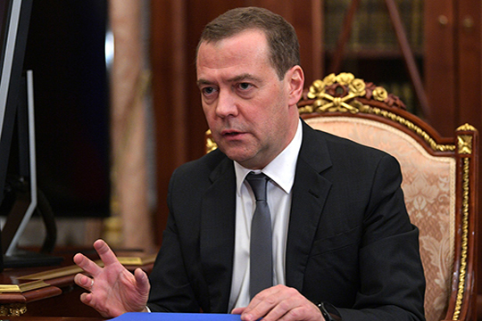 Дмитрий Медведев поручил МВД подумать над снижением порога превышения скоростиГИБДД выступало с этой инициативой с 2024 года, но не находило понимания у законодателей