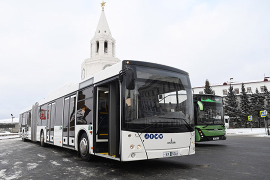 Разработчики генплана Казани предложили метробусы как один из вариантов развития транспортной сети. Предполагается, что они будут двигаться по специальной выделенной полосе или изолированной полосе без разрывов