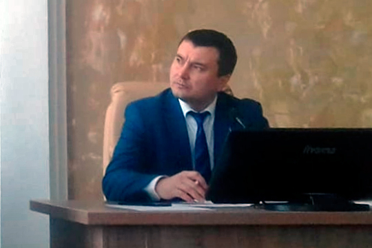 В следственный изолятор угодил исполняющий обязанности руководителя исполкома Муслюмовского района Ильнур Ахметов