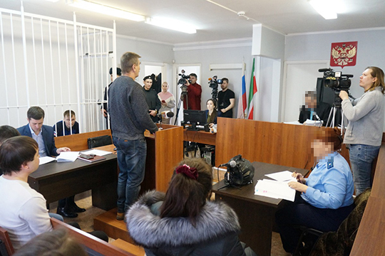 «Я в шоке от количества камер», — перед началом заседания удивлялся судья Сергей Некрасов