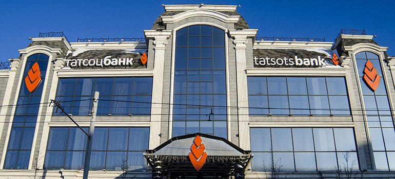 «Галерея вин» против Татсоцбанка