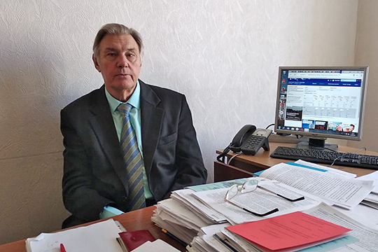 Зимы, когда температура оказывается выше нормы, Юрий Переведенцев называет «красными», к примеру, зима 2018 года была «красной», вероятно, зима 2019/2020 года будет того же цвета