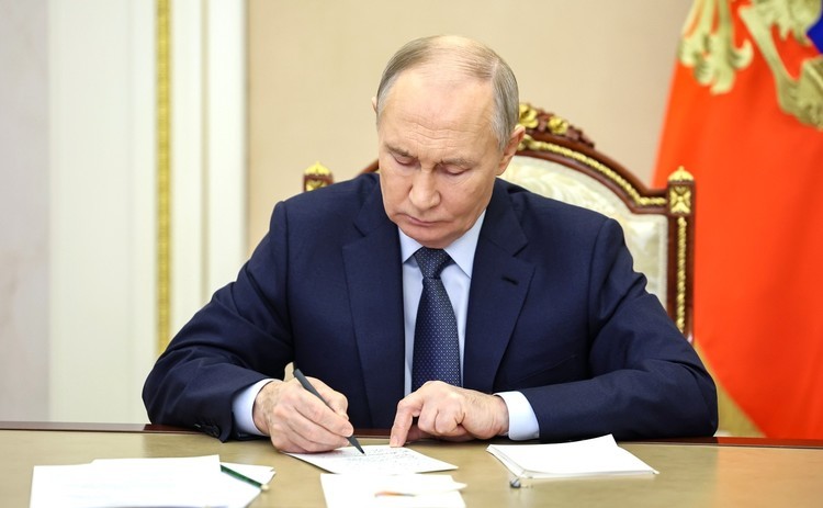 Владимир Путин