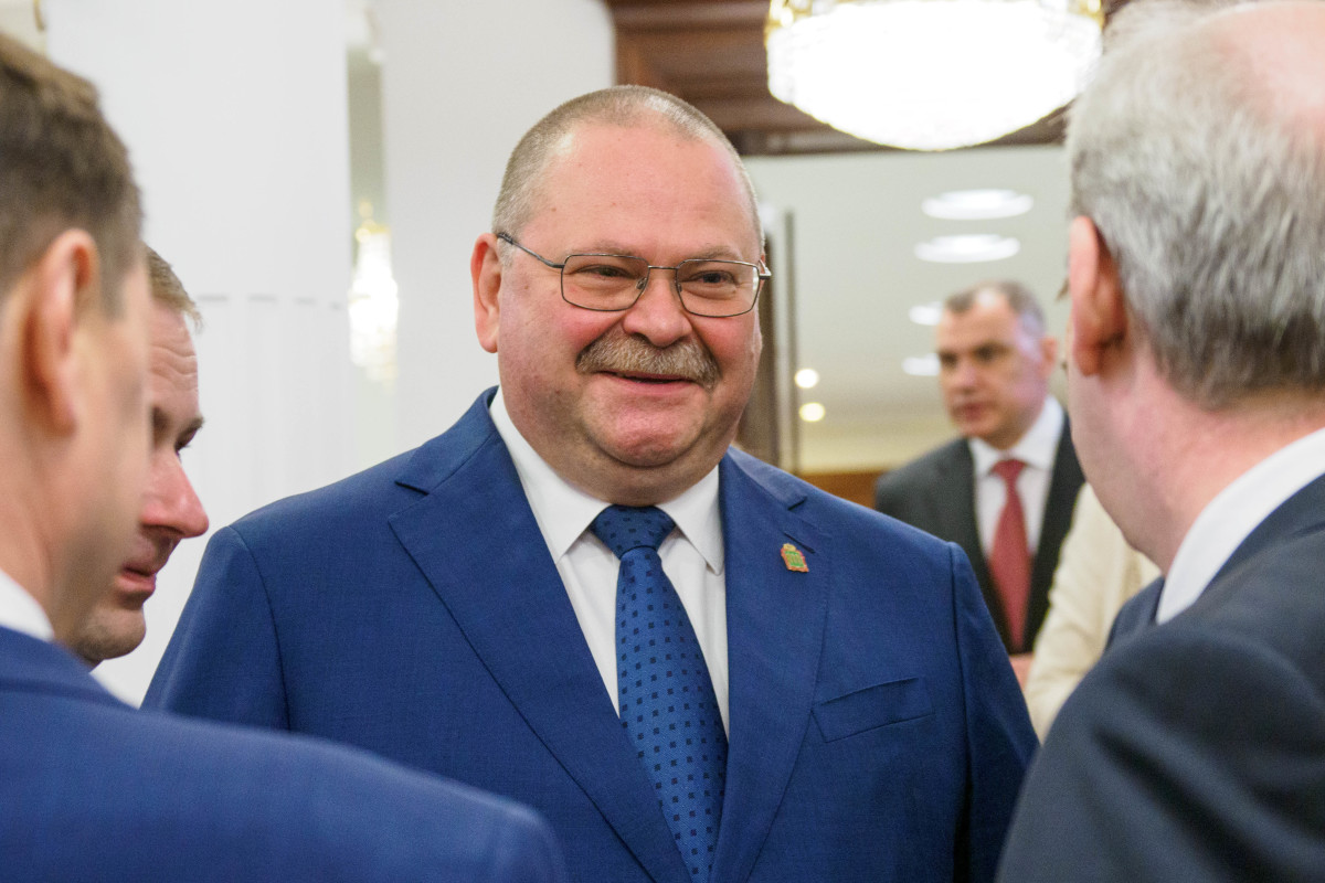 Олег Мельниченко