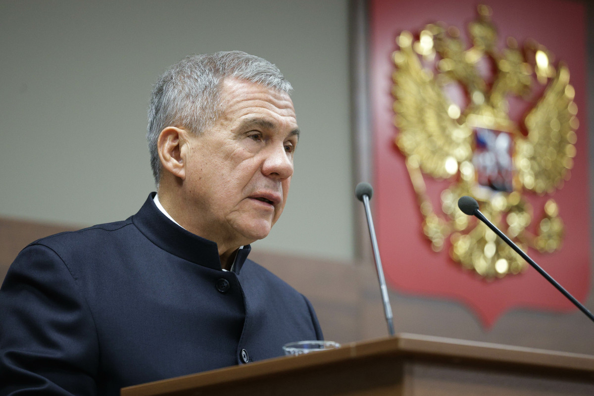 Рустам Минниханов