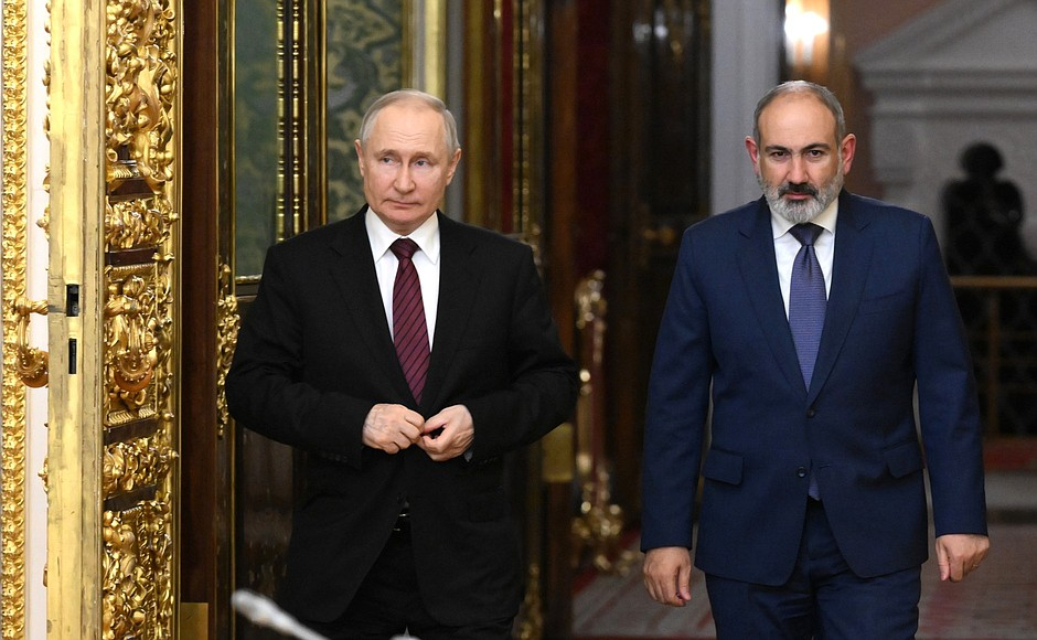 Владимир Путин и Никол Пашинян