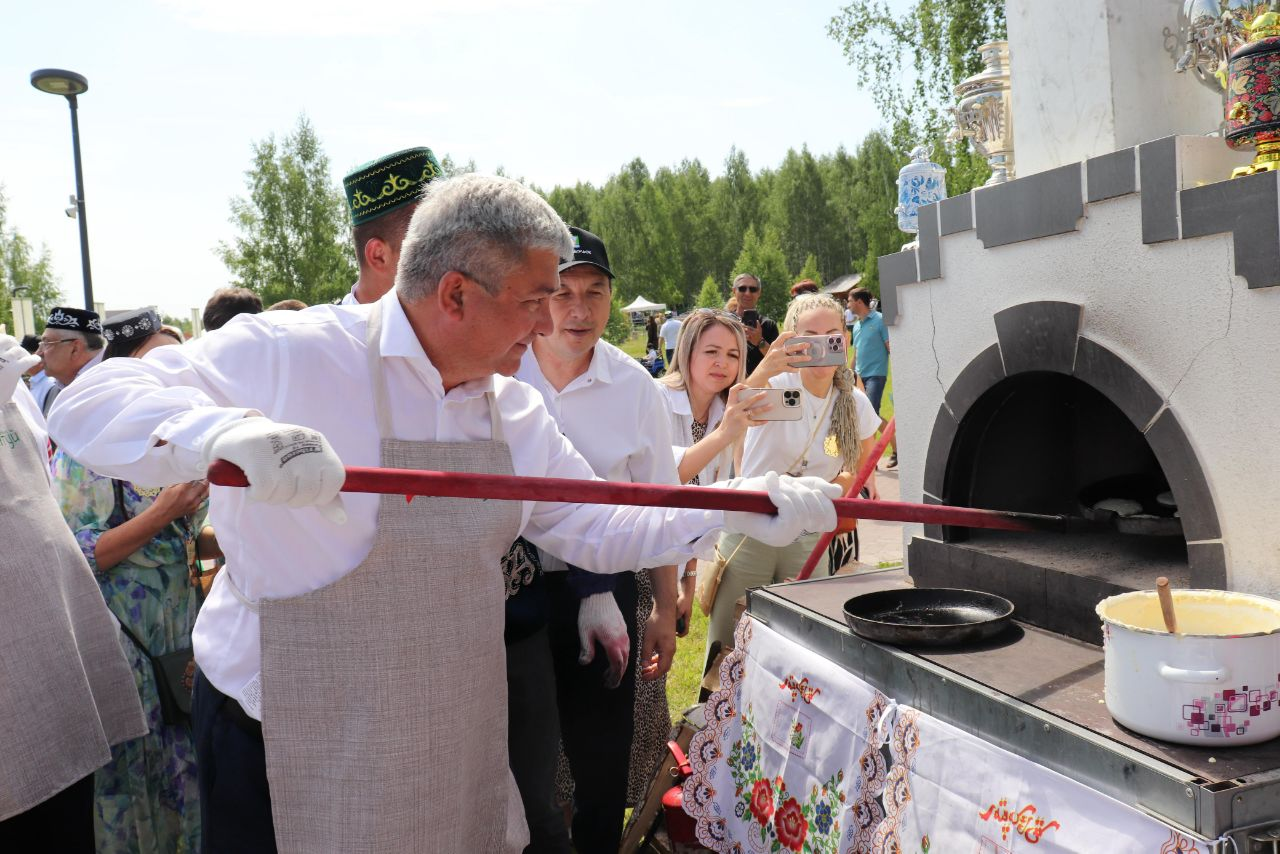 Михаил Афанасьев