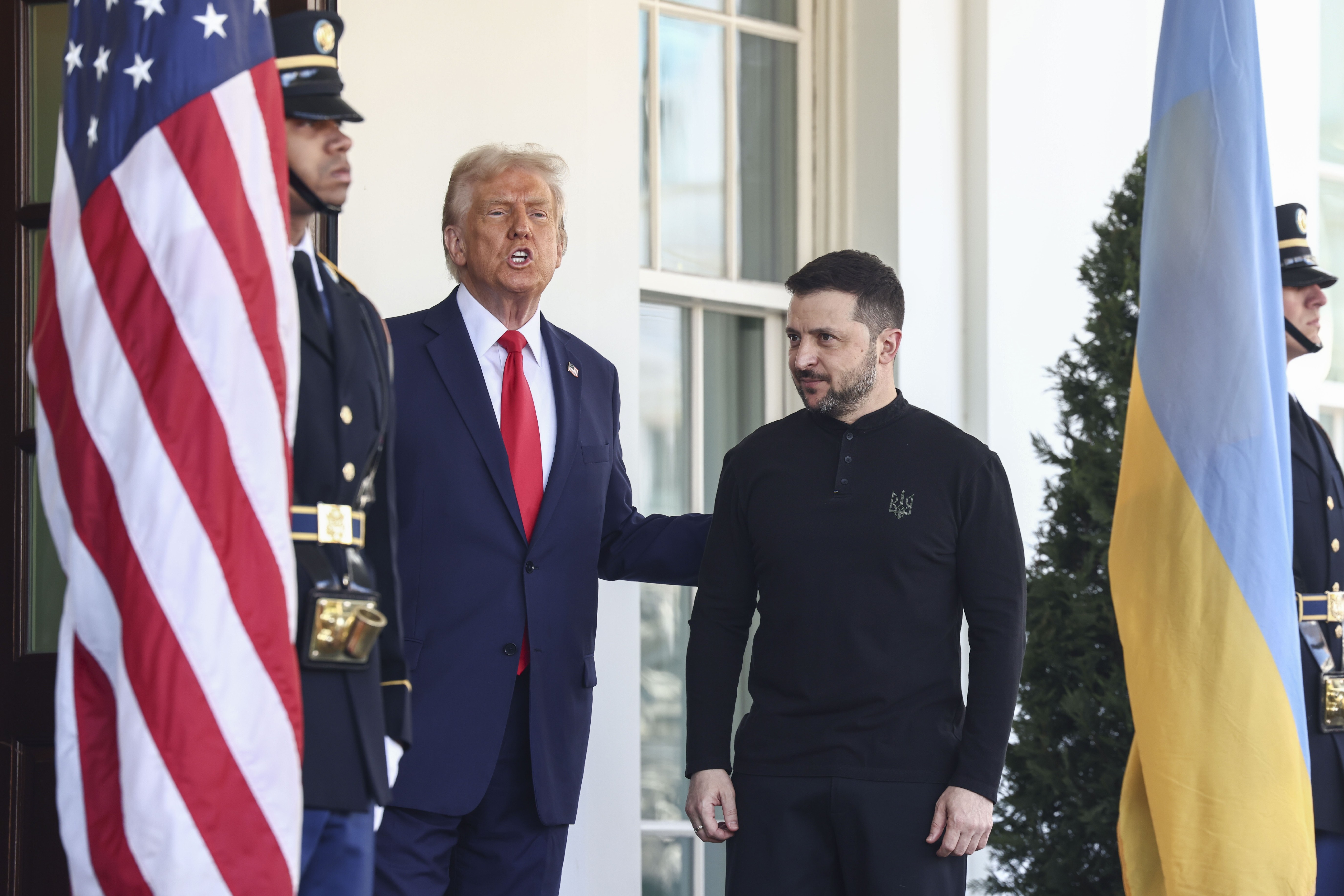 Дональд Трамп и Владимир Зеленский, архив