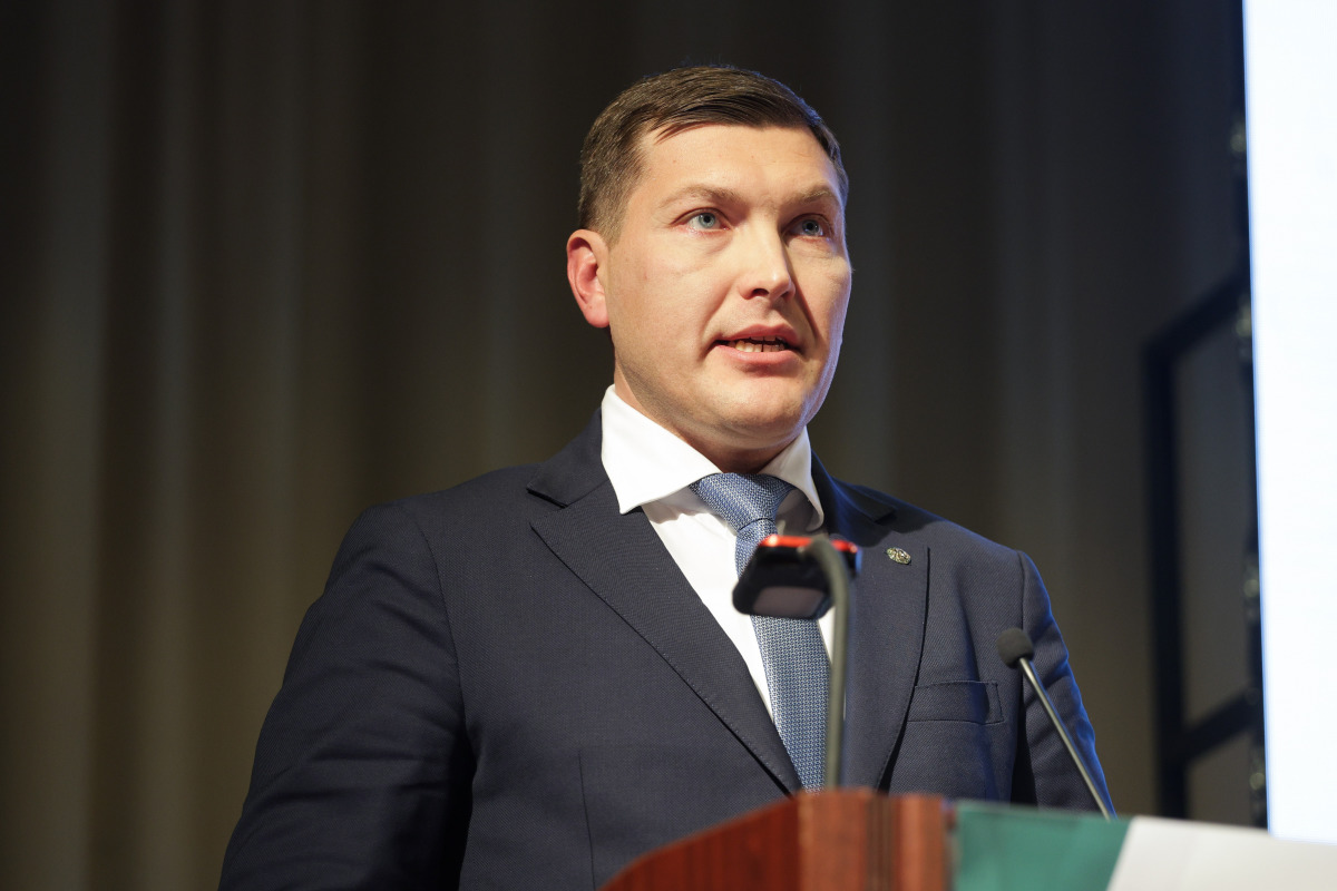 Иван Гущин