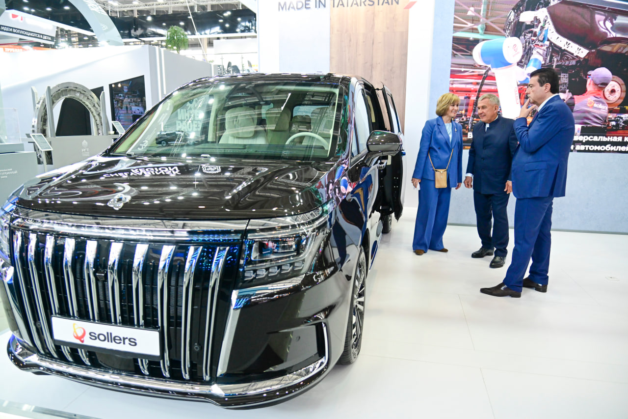 Фото: <a target="_blank" rel="noopener noreferrer" href="https://rais.tatarstan.ru/">пресс-служба раиса РТ</a>