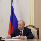 Путин обсудил с представителем Хаменеи обострение на Ближнем Востоке и ядерную программу Ирана