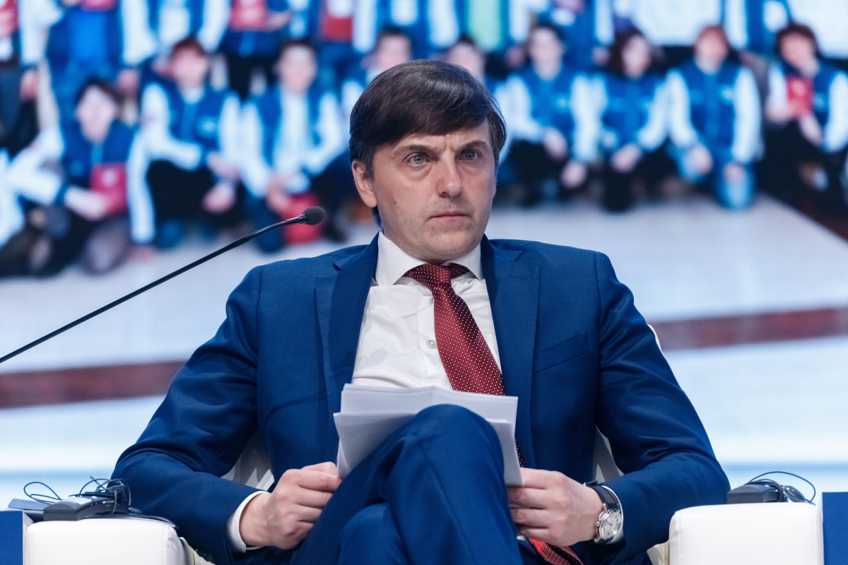 Сергей Кравцов