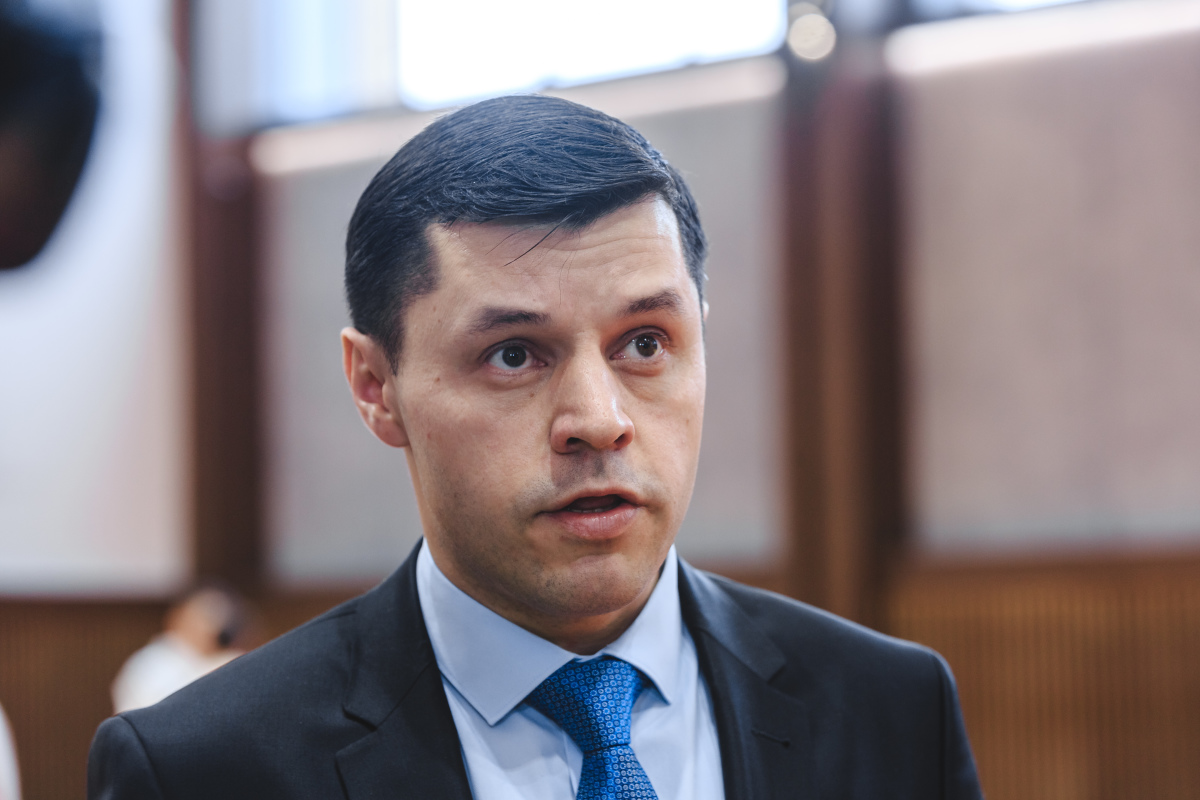 Алмаз Мингулов