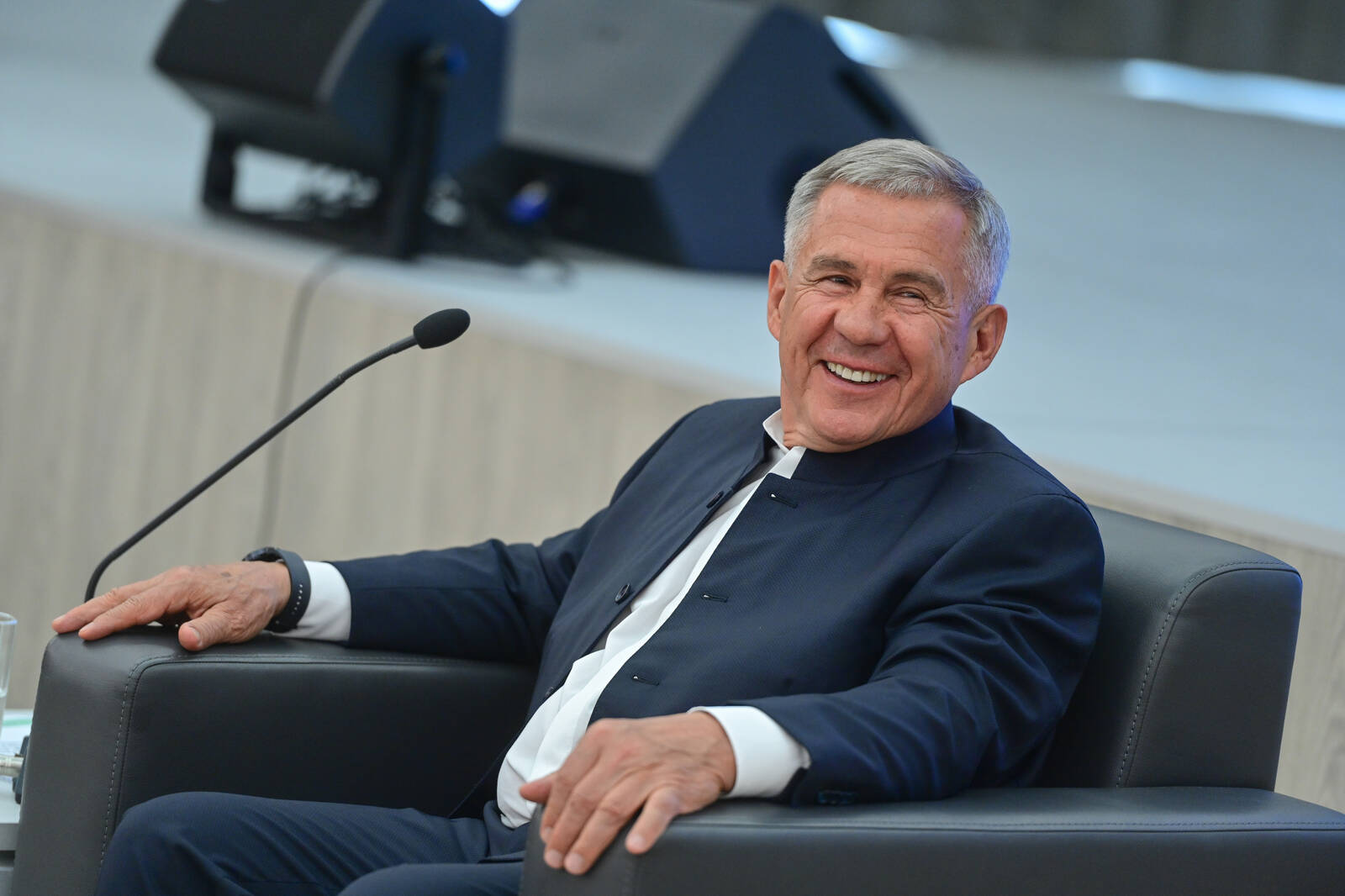Рустам Минниханов
