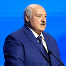 Лукашенко: «Не хотелось бы управлять по-диктаторски, но иначе пока не получается»