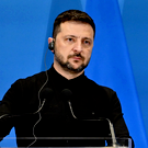 Киев назвал список из 7 стран, где Зеленский готов встретиться с Путиным