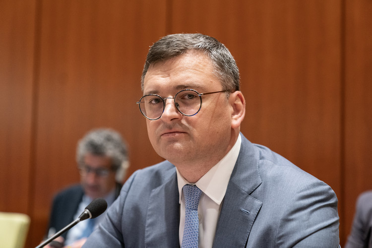 Дмитрий Кулеба