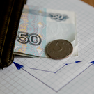 Росстат зафиксировал первую с 2022 года месячную дефляцию