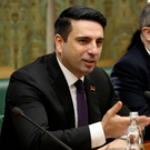 Спикер парламента Армении: Ереван не обсуждает вывод военной базы РФ со своей территории
