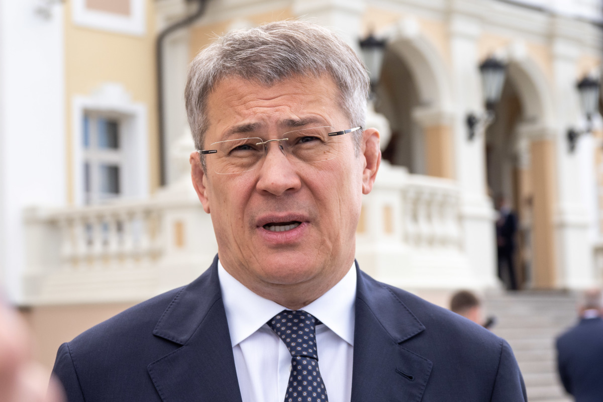 Радий Хабиров