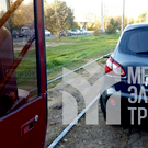 На Дементьева в Казани встали трамваи двух маршрутов из-за оставленного у путей авто