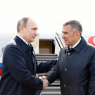 Минниханов показал архивные фото с Путиным в честь его дня рождения