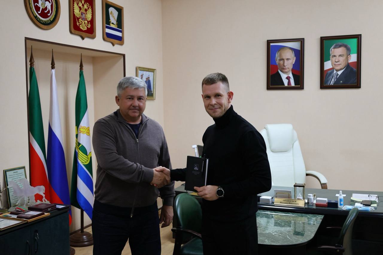 Михаил Афанасьев и Денис Лулаков