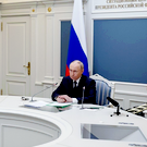 Комплекс «Ярс», подлодка «Брянск» и бомбардировщики Ту-95: Путин провел тренировку стратегических ядерных сил