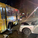 В Самаре автобус с детьми-спортсменами попал в ДТП, пострадали 8 человек