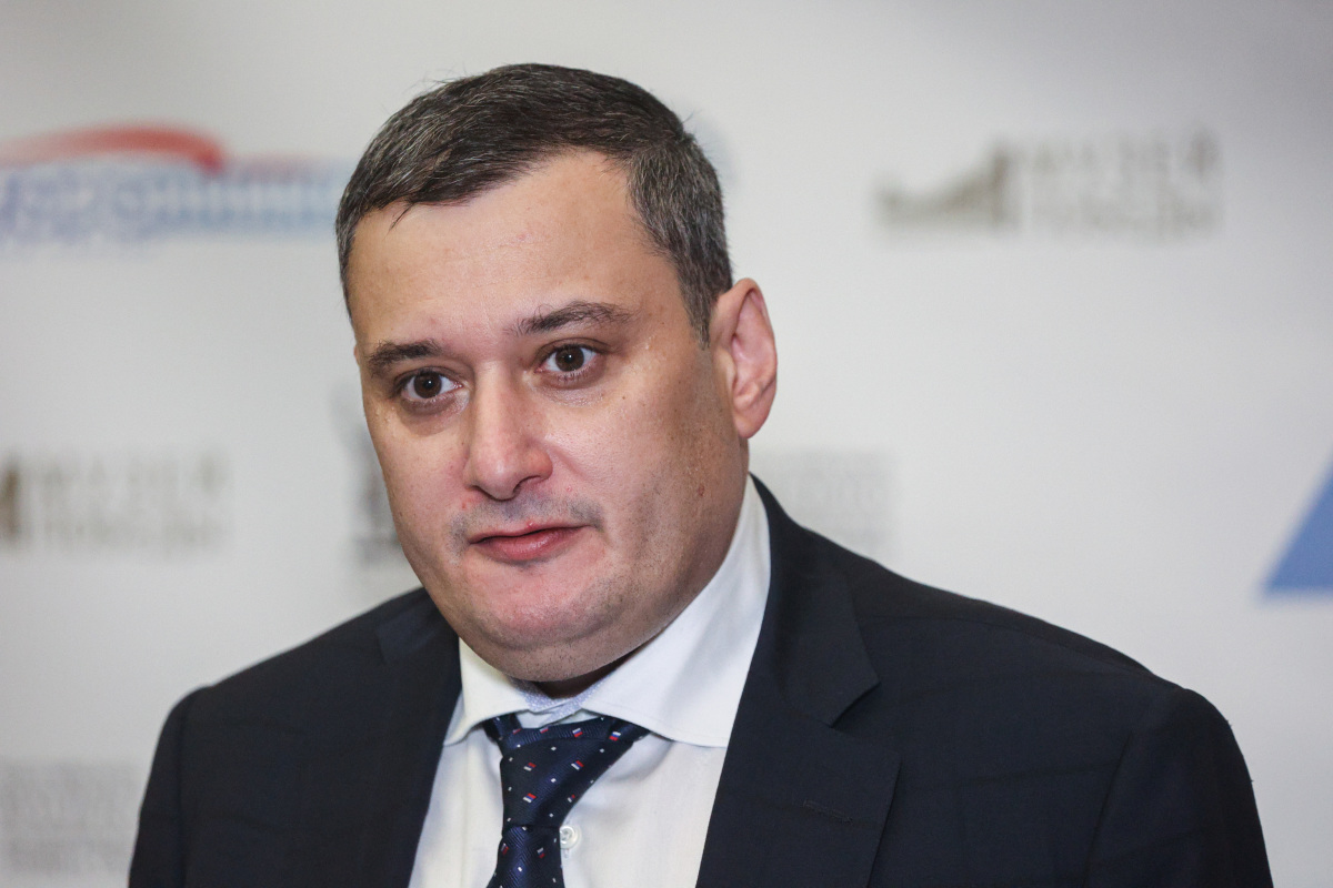 Александр Хинштейн