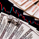 Центробанк почти на рубль поднял курсы евро и доллара