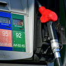 В Татарстане за неделю вновь подорожали все марки топлива. В лидерах – 92-й и 98-й бензин