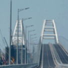 На Крымский мост запретили въезжать на электромобилях и гибридах