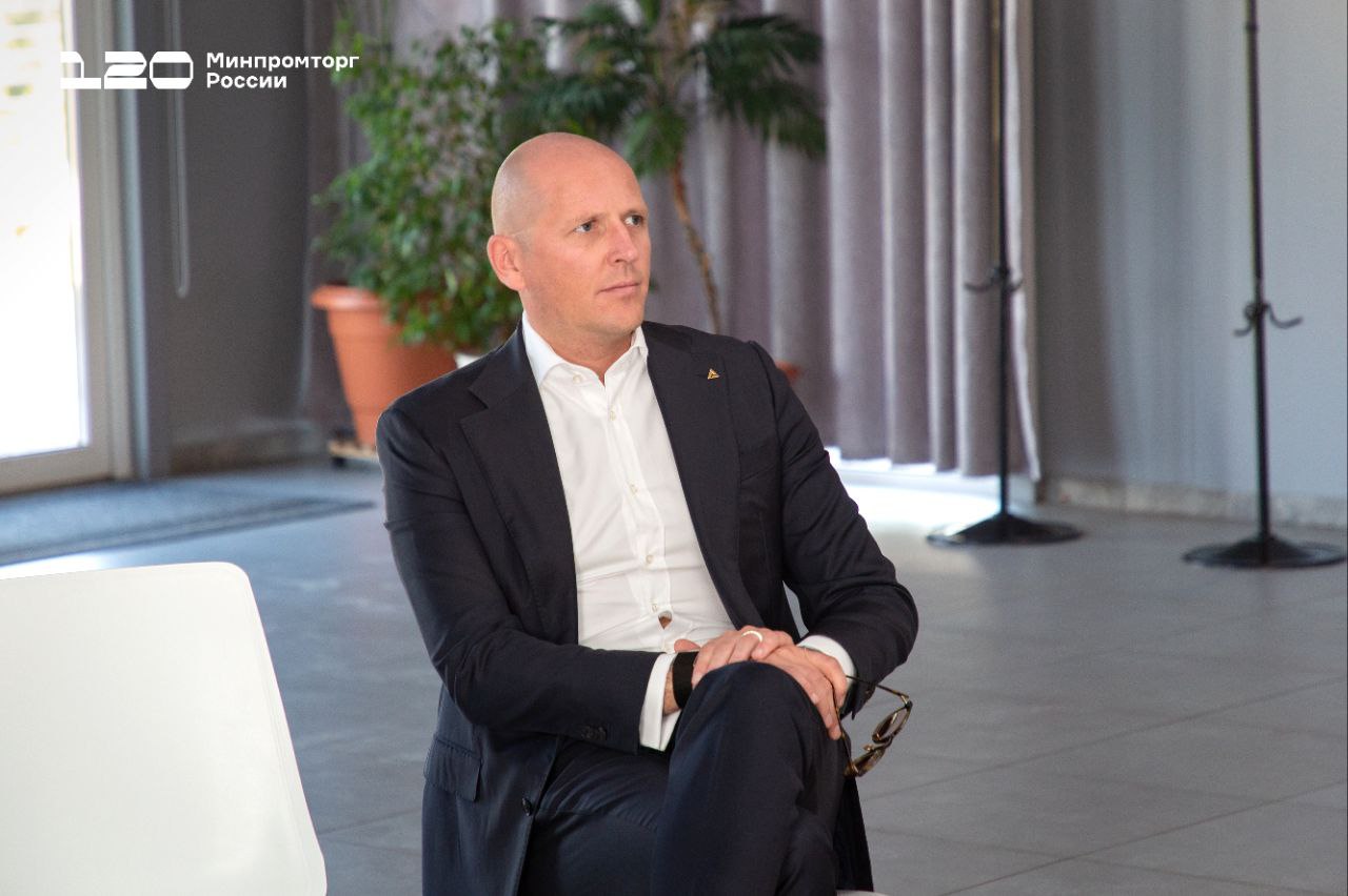 Михаил Кузнецов