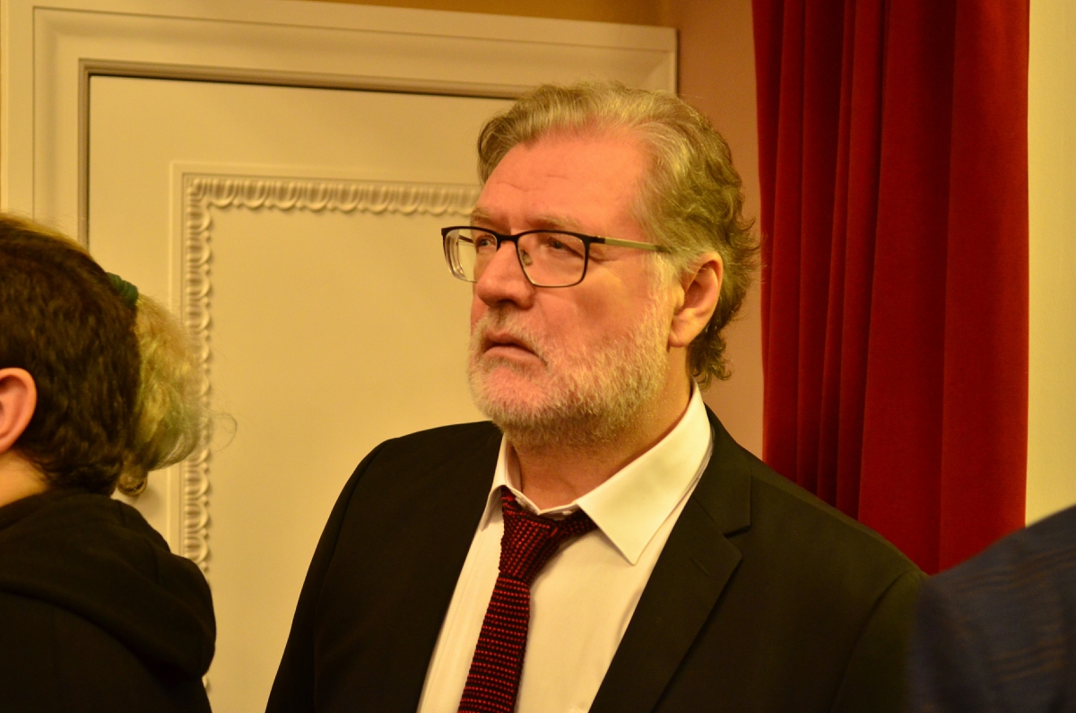 Владимир Симонов